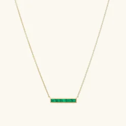 Necklaces<Mejuri Baguette Emerald Bar Necklace
