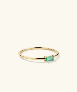 Rings<Mejuri Baguette Emerald Stacker Ring
