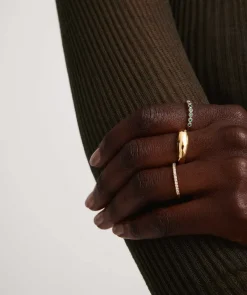 Rings<Mejuri Bezel Emerald Half Eternity Band