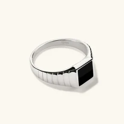 Rings<Mejuri Black Onyx Square Signet Ring
