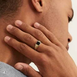 Rings<Mejuri Black Onyx Square Signet Ring