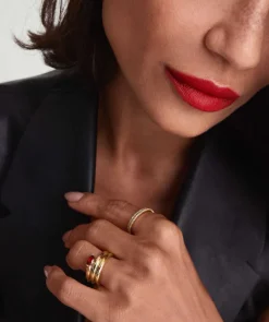 Rings<Mejuri Boa Gemstone Coil Ring