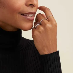 Rings<Mejuri Bold Beaded Diamond Open Ring