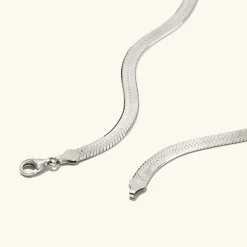 Necklaces<Mejuri Bold Herringbone Chain Necklace