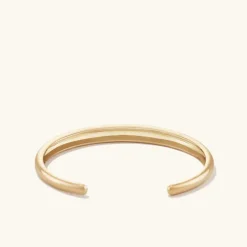 Bracelets<Mejuri D Me Cuff Bracelet