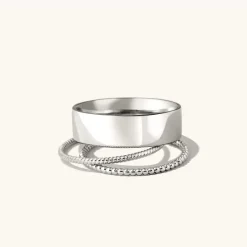 Rings<Mejuri Daily Stacker