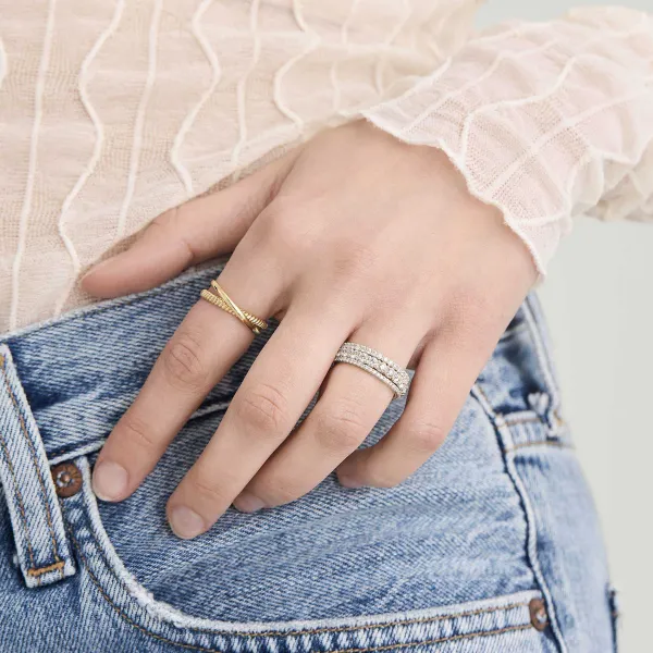 Rings<Mejuri Diamond Eternity Band