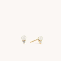 Earrings<Mejuri Diamond Pearl Studs