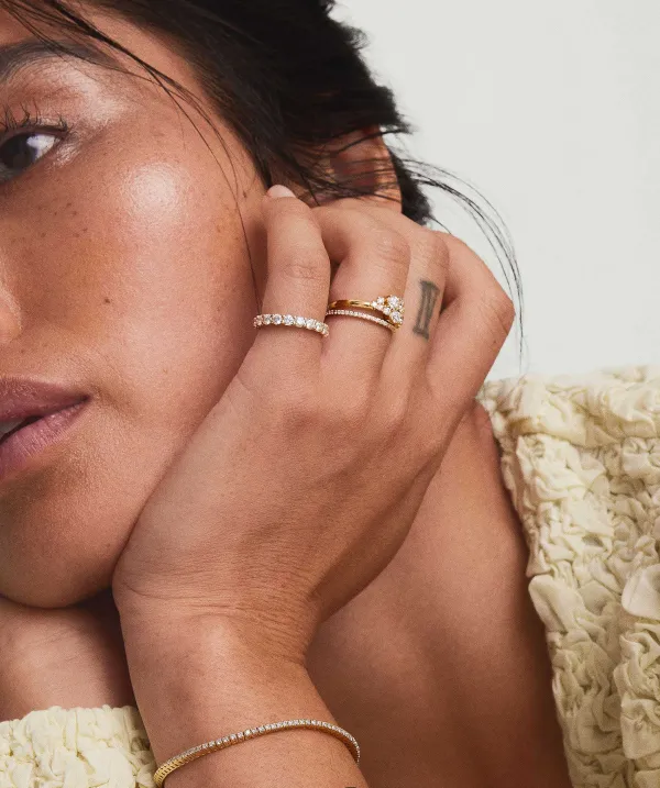 Rings<Mejuri Diamonds Cluster Ring