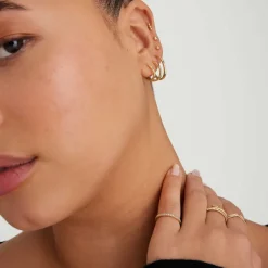 Earrings<Mejuri Easy Huggie Hoops