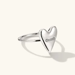 Rings<Mejuri Heart Pav Diamond Ring