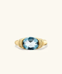 Rings<Mejuri Heirloom Ring