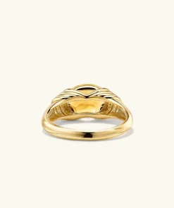 Rings<Mejuri Heirloom Ring