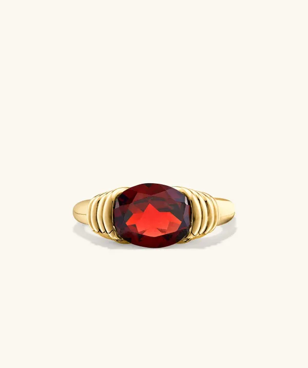 Rings<Mejuri Heirloom Ring