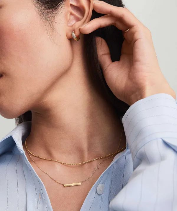 Necklaces<Mejuri Horizontal Engravable Bar Necklace