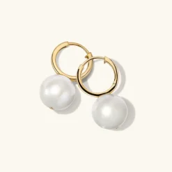 Earrings<Mejuri Large Pearl Huggies