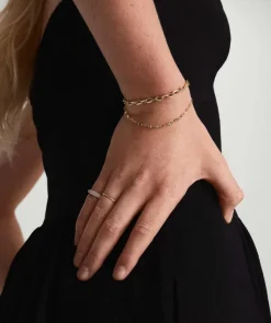 Bracelets<Mejuri Large Square Oval Chain Bracelet