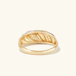 Rings<Mejuri Pav Diamond Croissant D Me Ring
