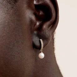 Earrings<Mejuri Pav Diamond Pearl Huggies