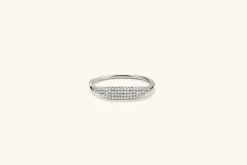 Rings<Mejuri Pav Diamond Slim Signet