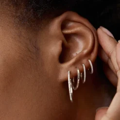 Earrings<Mejuri Pav Diamond Small Hoops
