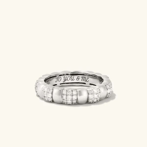 Rings<Mejuri Pav Diamond Soft Charlotte Ring