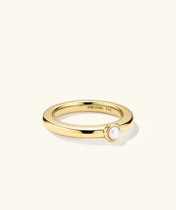 Rings<Mejuri Pearl Stacker Ring