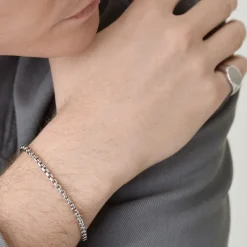 Bracelets<Mejuri Round Box Chain Bracelet