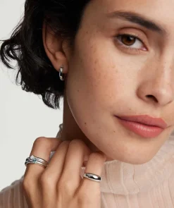 Rings<Mejuri Round Gemstone Stacker Ring