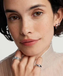 Rings<Mejuri Round Gemstone Stacker Ring