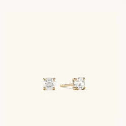 Earrings<Mejuri Round Topaz Studs