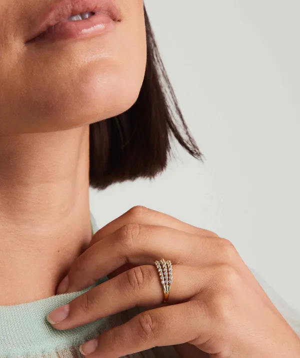 Rings<Mejuri Triple Lace Diamond Ring