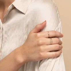 Rings<Mejuri Twist Ring
