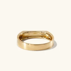 Rings<Mejuri Ultra Slim Rectangular Signet Ring
