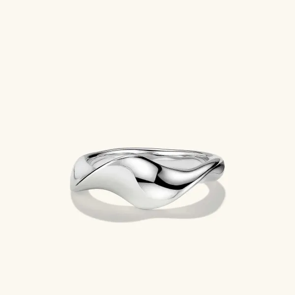 Rings<Mejuri Wave Ring