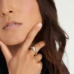 Rings<Mejuri Wave Ring