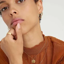 Necklaces<Mejuri Zodiac Pendant Necklace