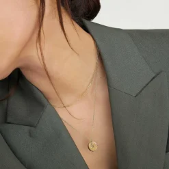 Necklaces<Mejuri Zodiac Pendant Necklace
